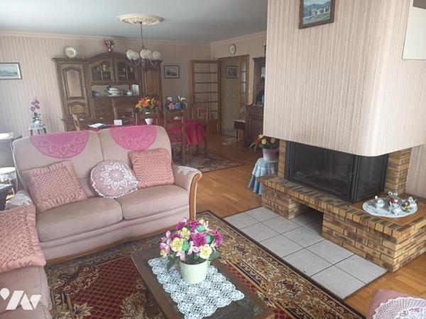 Maison Traditionnelle -NOYAL PONTIVY