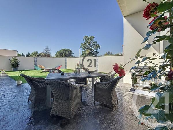 Maison à vendre  5 pièces - 250 m2 LLUPIA - 66