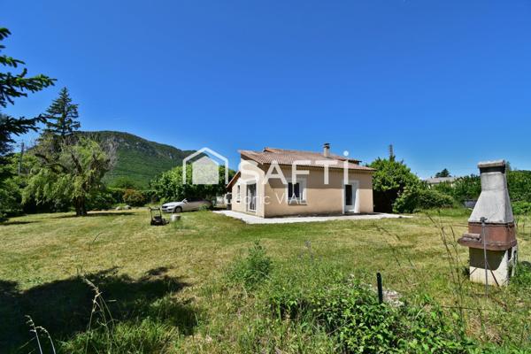 Pavillon de 129m² à Laragne 05