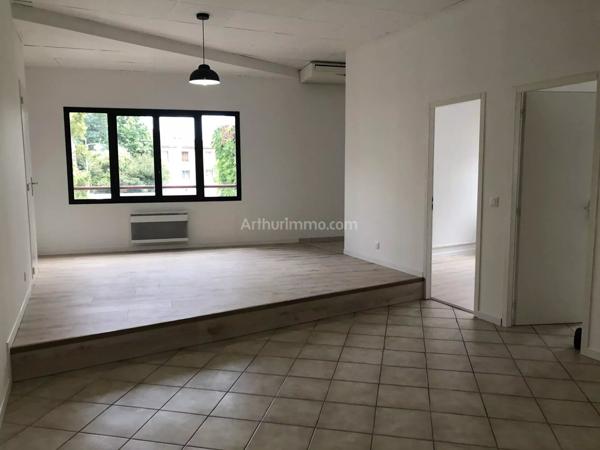 Location Appartement 4 pièces 82 m2 à Aubagne