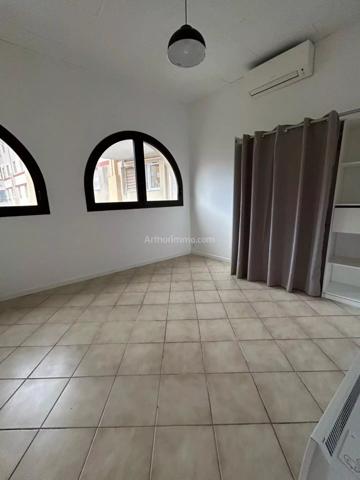 Location Appartement 4 pièces 82 m2 à Aubagne