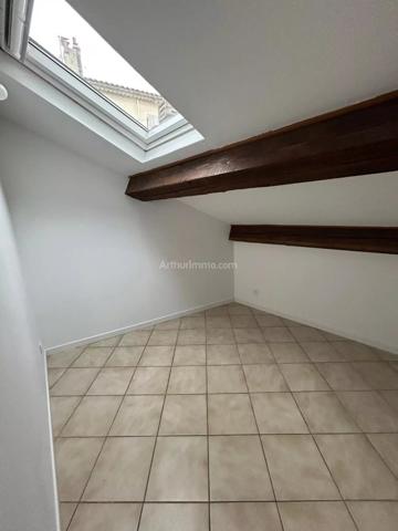 Location Appartement 4 pièces 82 m2 à Aubagne