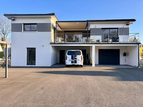 Rare à la vente, superbe maison de 2019 avec prestations haut de gamme, à TRELISSAC