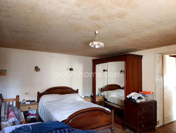 Longère à rénover dans un petit hameau