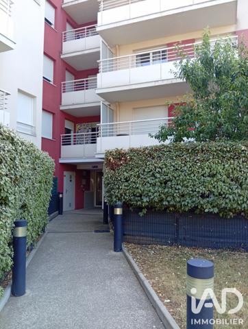 Parking à vendre 12 m² Persan