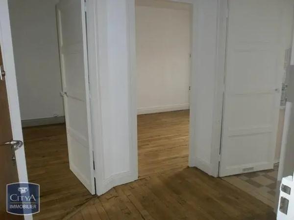 Appartement à louer 2 pièces 48.73m² Dijon (21000)