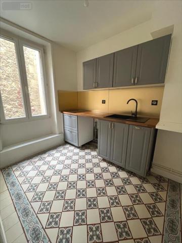 Appartement à louer à Reims dans la Marne (51100), ref : LOCATAGGAM1G