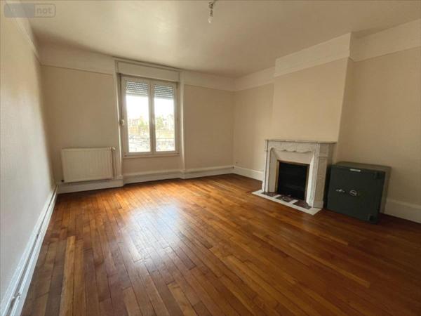 Appartement à louer à Reims dans la Marne (51100), ref : LOCATAGGAM1G