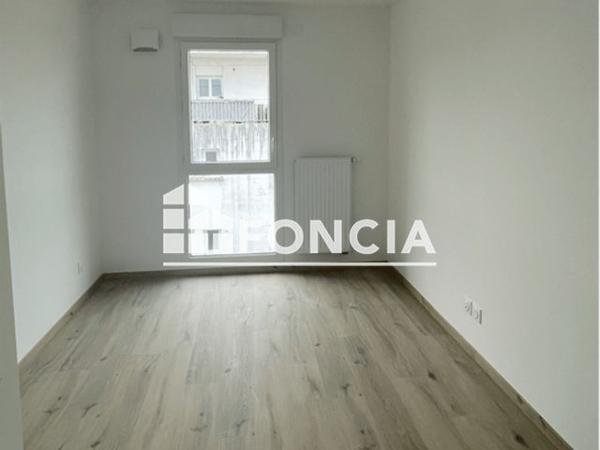 Location Appartement 3 pièces 61.87 m² - 64 AVENUE GENERAL DE GAULLE Thonon Les Bains 74200