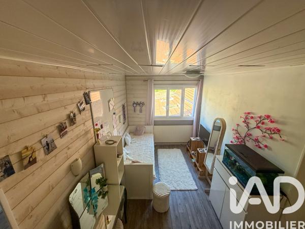 Maison à vendre 11 pièces 346 m² Igoville