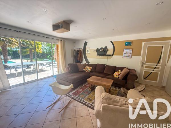 Maison à vendre 11 pièces 346 m² Igoville