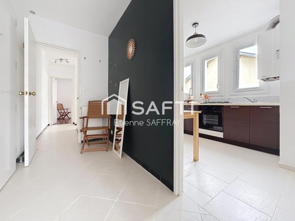 T2 rénové de 55 m² - Parking sécurisé