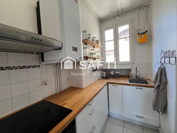 Bel appartement traversant à proximité du centre