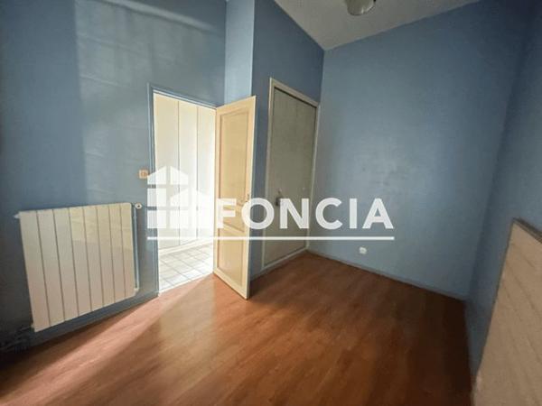 Location Appartement 3 pièces 65.65 m² - 68 RUE THIERS Rochefort 17300