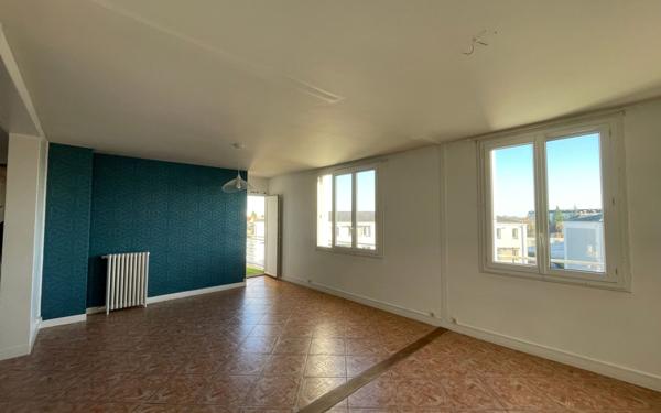 Appartement à louer    3 pièces • 66,20 m2 Saint-Jean-de-la-Ruelle