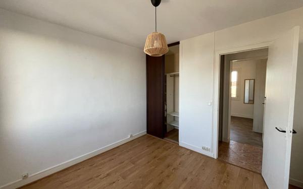 Appartement à louer    3 pièces • 66,20 m2 Saint-Jean-de-la-Ruelle