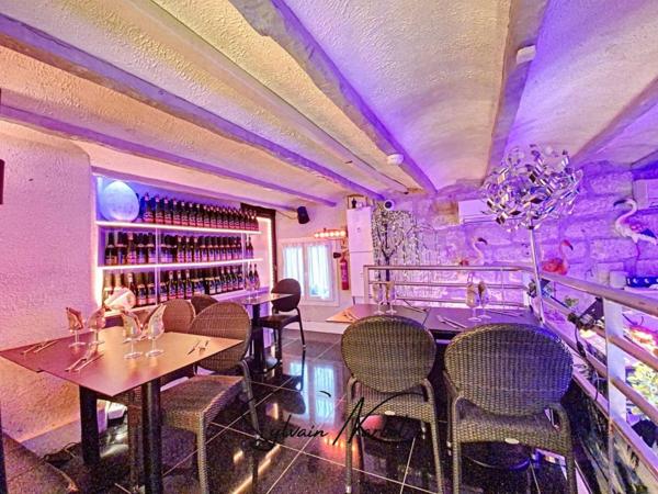 Commerce à vendre de 65 m²