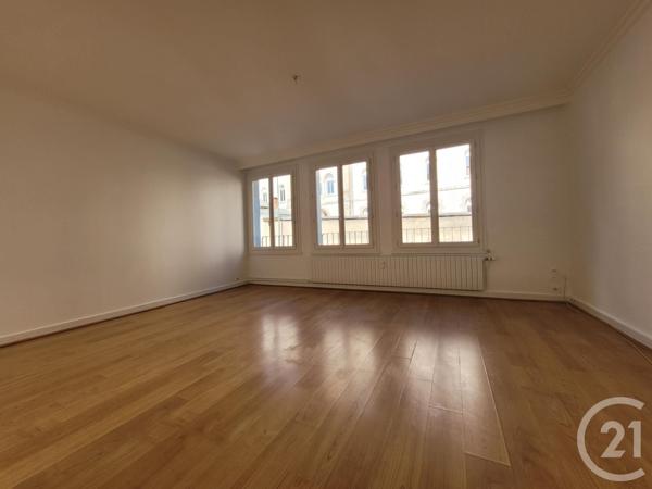 Appartement F4 à vendre  6 pièces - 79,44 m2 MONTLUCON - 03