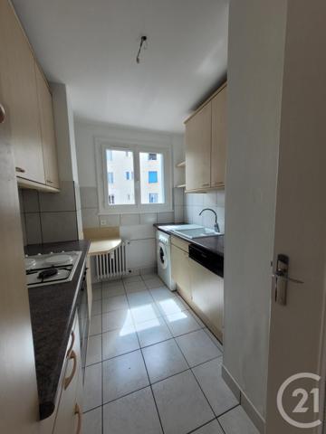 Appartement F4 à vendre  6 pièces - 79,44 m2 MONTLUCON - 03