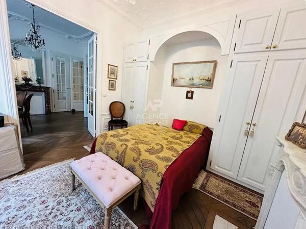 Appartement Saint Germain En Laye 4 pièce(s) 618 000 € **  - Référence  15797