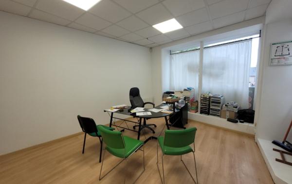 Vente Immeuble Logement commerce rénové(e) Boussac   