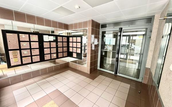 Appartement à vendre    4 pièces • 86,69 m2 Villeurbanne