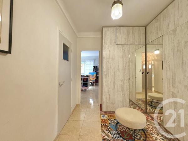 Appartement T4 à vendre  4 pièces - 117,05 m2 MARSEILLE - 13005
