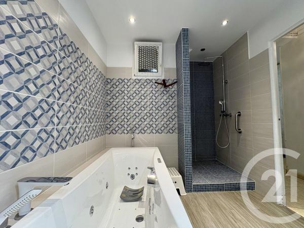 Appartement T4 à vendre  4 pièces - 117,05 m2 MARSEILLE - 13005