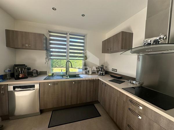 A VENDRE 83470 SAINT MAXIMIN LA SAINTE BAUME MAISON T5 DE 120M² SUR 1200M² DE JARDIN PISCINE DEPENDANCE