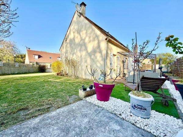 Maison à GUIGNES, 77390 - 5 pièces 95m²