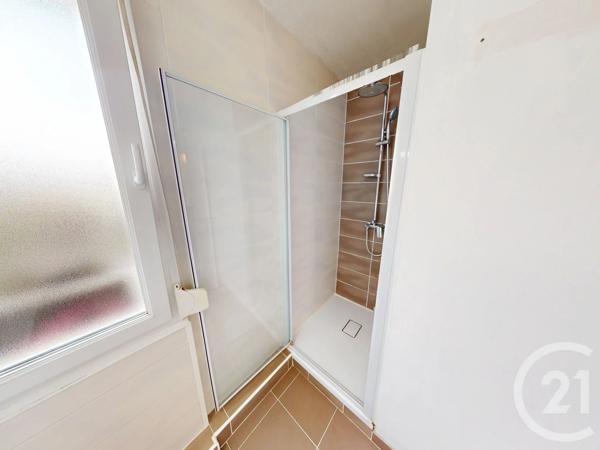 Appartement T4 à vendre  4 pièces - 66,60 m 2   ST QUENTIN  - 02