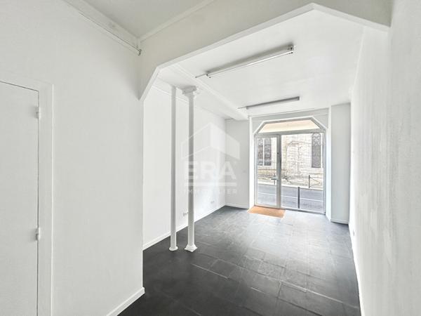 Local commercial hyper centre ville de Nemours