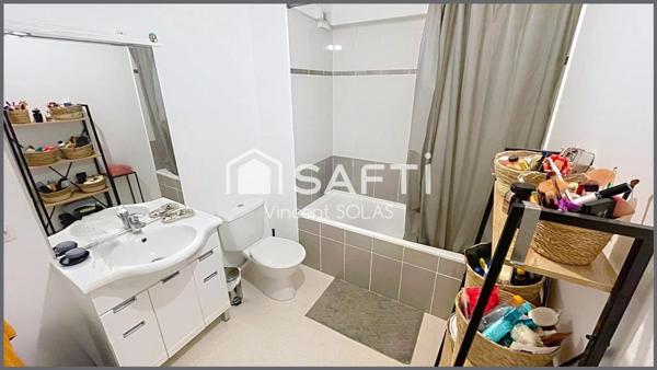 Appartement T2 - 47 m² - 2009 - Parking - Bourg s/s La Roche