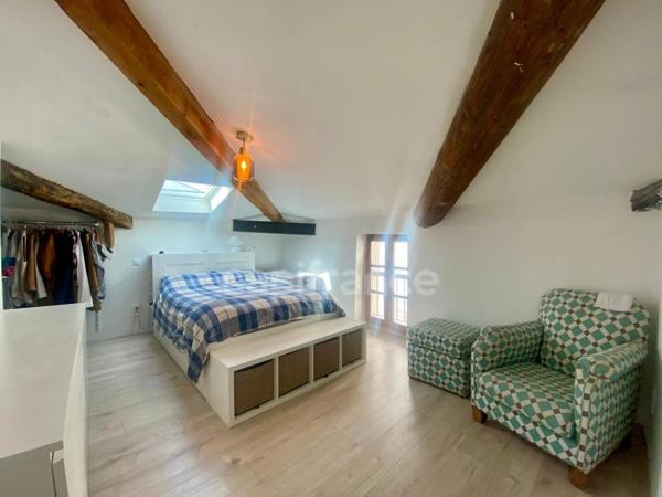 Appartement 3 pièces plein de charme, rénové et atypique PAULHAN (34)