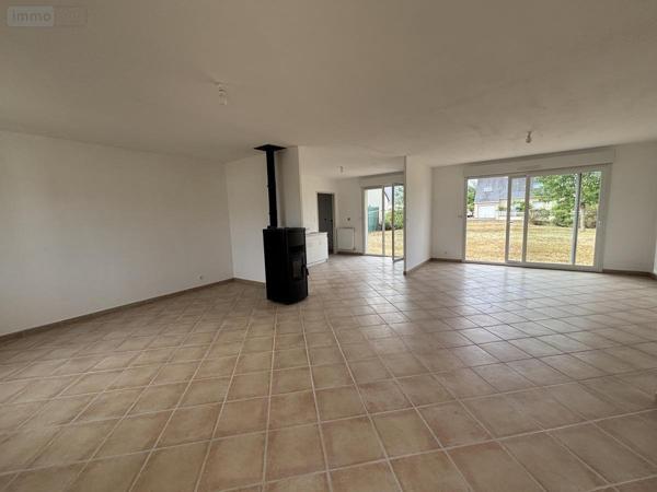 Maison à vendre à Beaufort-en-Anjou dans le Maine-et-Loire (49250), ref : 49037-1145