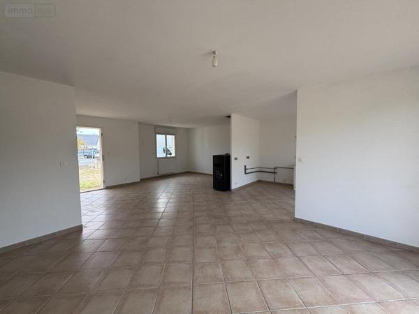 Maison à vendre à Beaufort-en-Anjou dans le Maine-et-Loire (49250), ref : 49037-1145