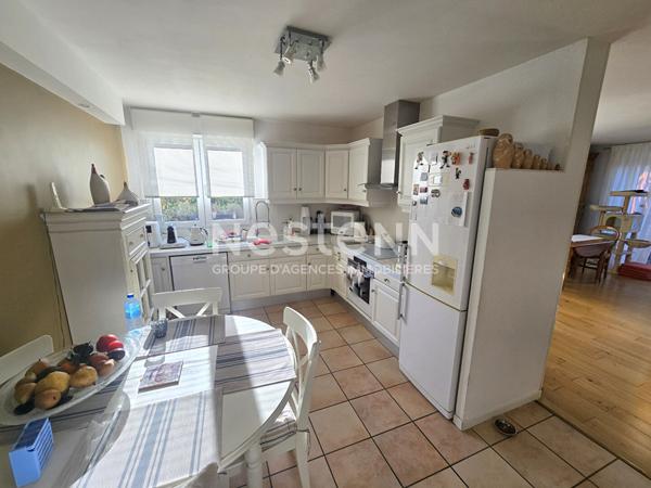 Toulouse rangueil ensemble immobilier de 288m² sur un terrain de 436m² avec garages, jardin