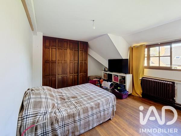 Maison à vendre 7 pièces 190 m² Saint-Amand-les-Eaux