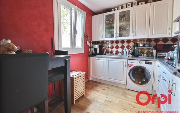 Maison à vendre    5 pièces •  Montigny-le-Bretonneux