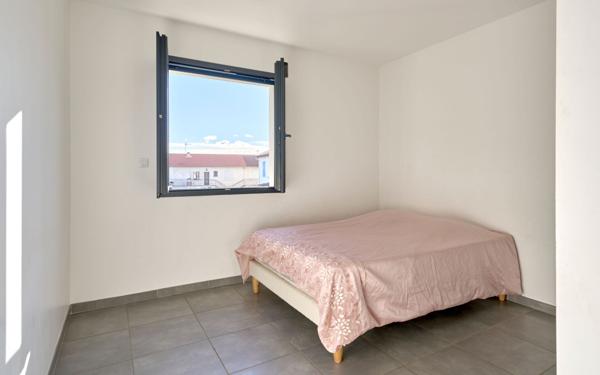 Maison à vendre    4 pièces • 86 m2 Sainte-Tulle