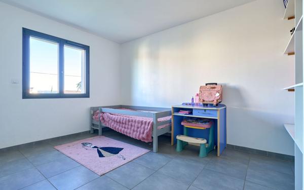 Maison à vendre    4 pièces • 86 m2 Sainte-Tulle