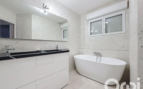 Maison à vendre    4 pièces •  Perpignan