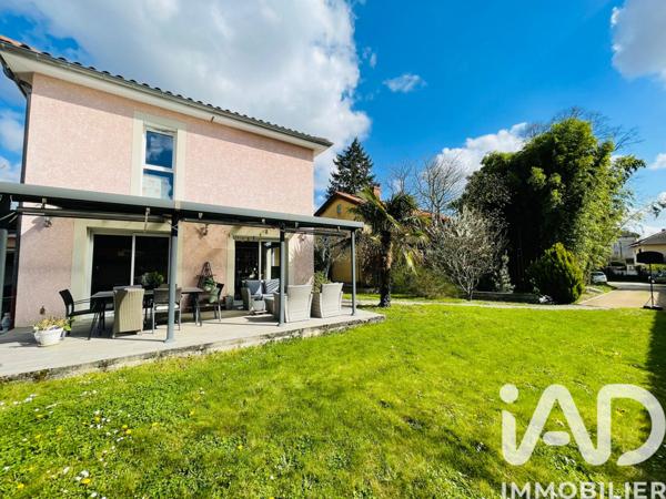 Maison à vendre 6 pièces 137 m² Beynost