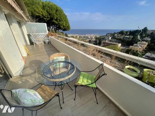 Roquebrune-Cap-Martin, Hameau, 2 pièces de 47 m² vue mer panoramique, parking 