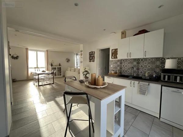 Location - Maison Nogent-l'Abbesse 51420 5 pièces 118 m 2 1555 m 2
