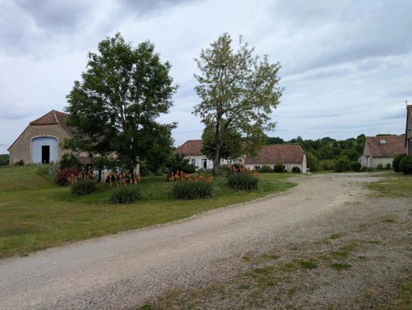 Vente Ferme 5 pièces 217 m2 à Montfaucon