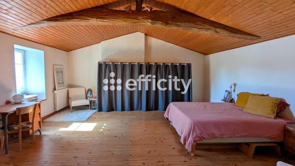 Maison 5 pièces - 210 m² Exclusivité efficity