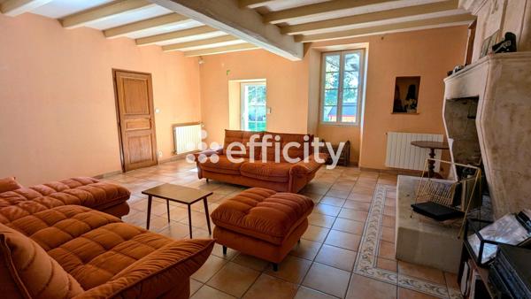 Maison 5 pièces - 210 m² Exclusivité efficity