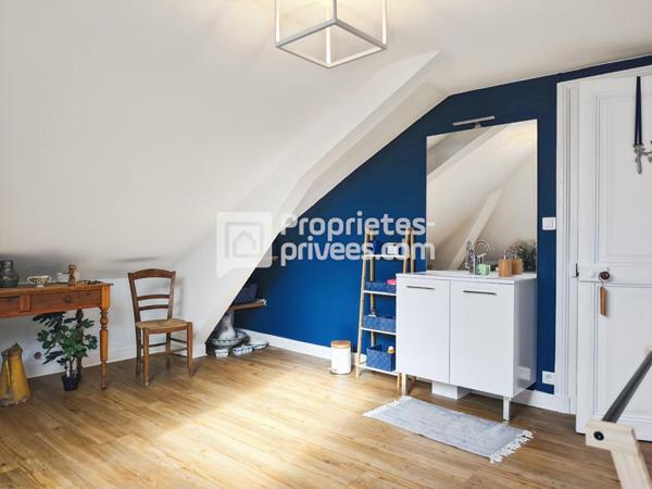 Superbe maison bourgeoise, en parfait état, double séjour, 4/5 chambres, jardin, garage