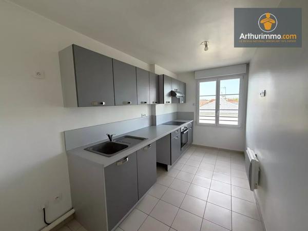 Location                                                      Appartement
                        
                     4 pièces                      94 m2                     à Compiègne